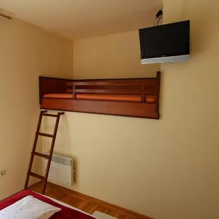 Apartment Dragas