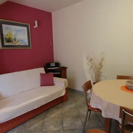 Apartment Dragas Malinska