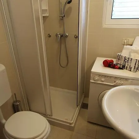 Apartment Dragas Malinska