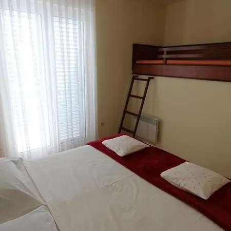 Apartment Dragas